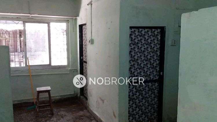 1 RK Flat In Sindhu Chs For Sale  In Govandi East