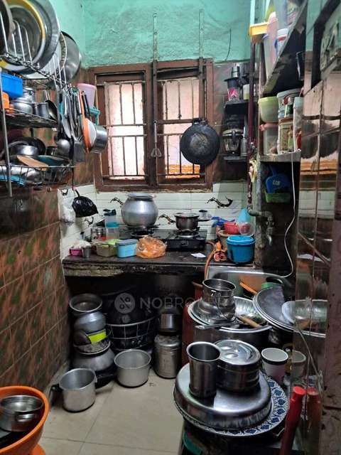 1 BHK Flat In Classic Apartment For Sale  In Cemetery Road