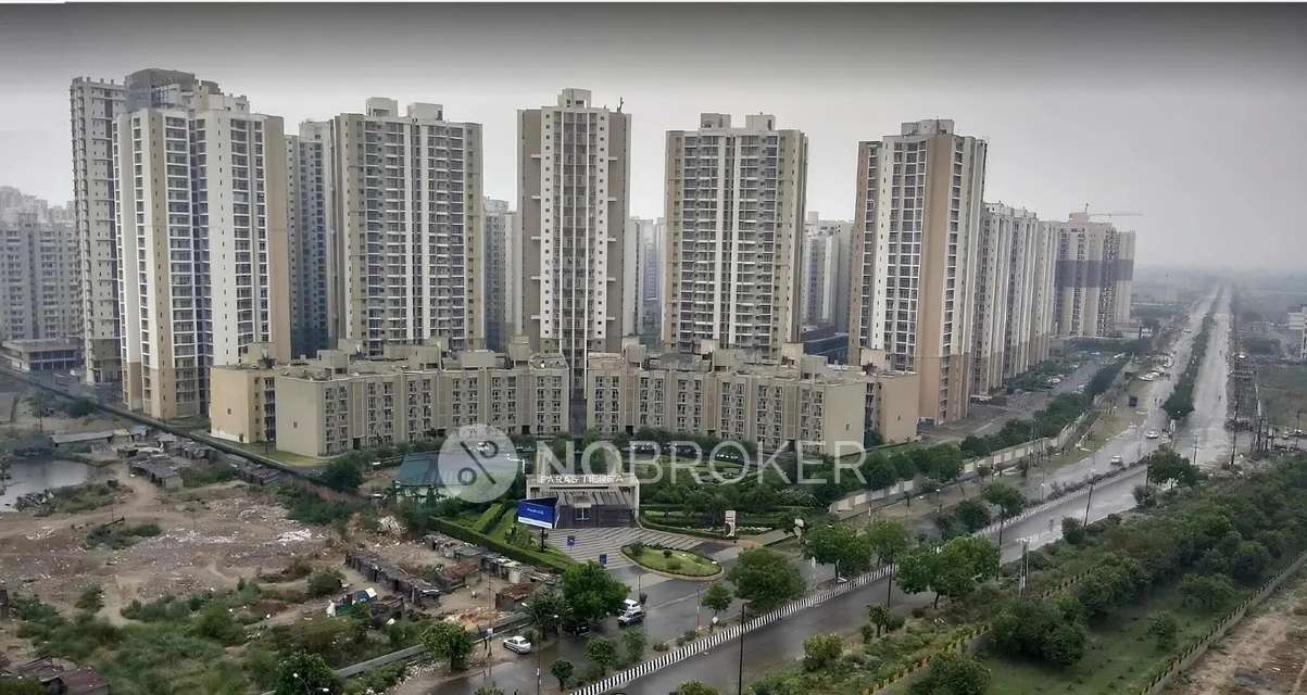 2 BHK Flat In Paras Tierea, Sector 137 for Rent  In Paras Tierea