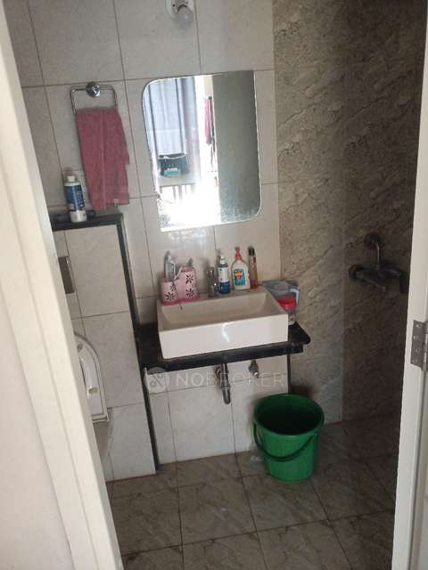 Single Room for Female In 3 BHK  In Godrej Hill Retreat In Mahalunge