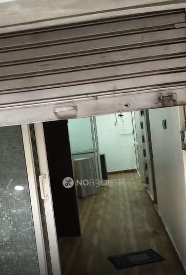 Shop in Pandav Nagar, Delhi for Rent 