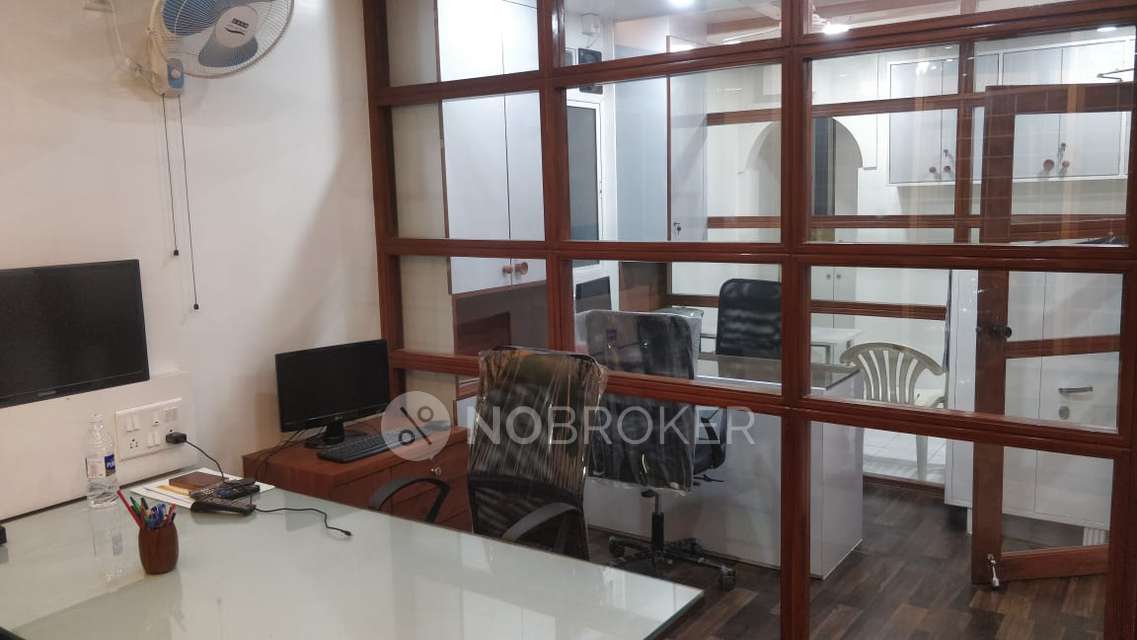 1 BHK Flat In Gadre Chembers , Sadashiv Peth , Chimnya Ganpati for Rent  In Gadre Chambers