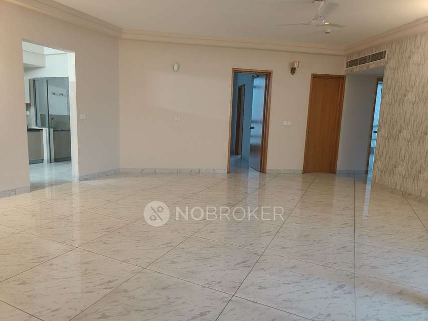 3 BHK Flat In Mantri Pinnacle for Rent  In Bannerghatta 