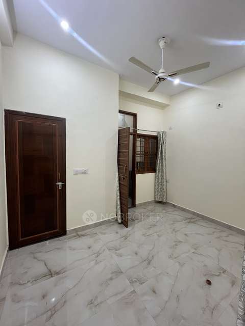 2 BHK Flat In Sneh Vihar B for Rent  In Sneh Vihar