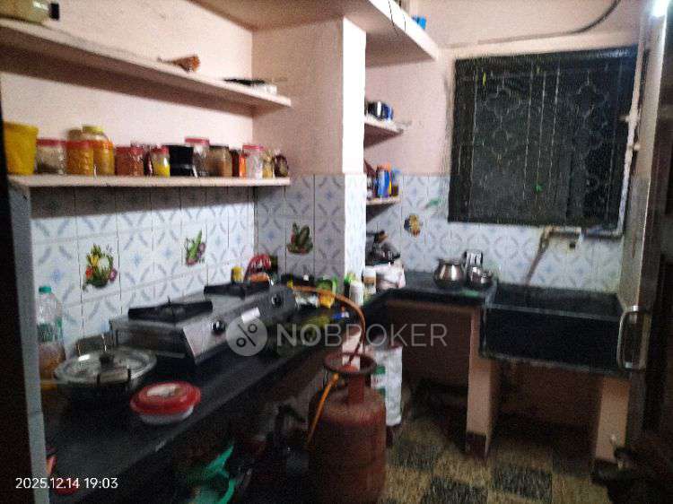 Shared Room for Female In 2 BHK  In Narayana Apartment,t Nagar In T. Nagar