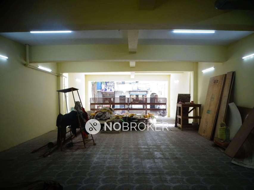 Godown/Warehouse in Mandaveli, Chennai for Rent 