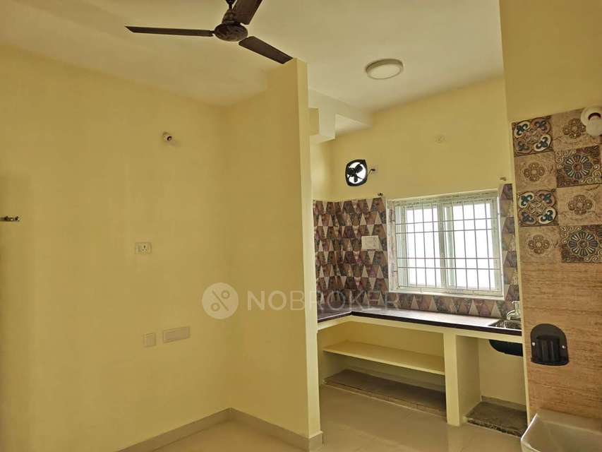 1 BHK Flat In Stand Alone Building for Rent  In 14, Kandigai St