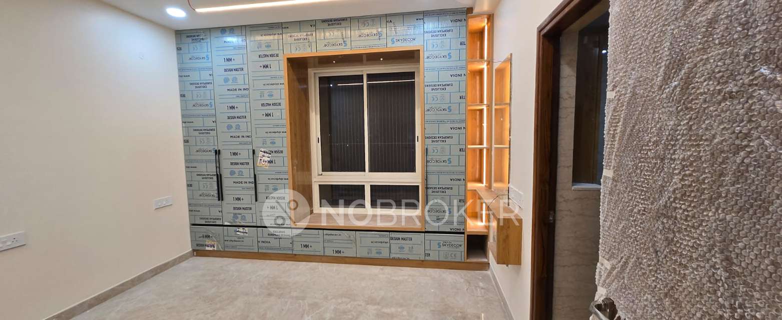 3 BHK Flat In Auro Kohinoor, Hi Tech City for Rent  In Izzathnagar