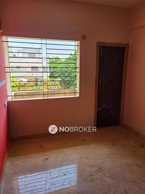 3 BHK Flat In Shree Laxmi Enclave For Sale  In Basaveshwar Nagar