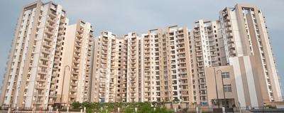 Shared Room for Female In 3 BHK  In Divans In Pandav Nagar