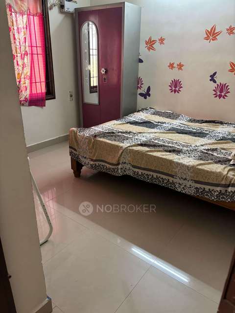 2 BHK Flat In Empire Residency for Rent  In Sholinganallur