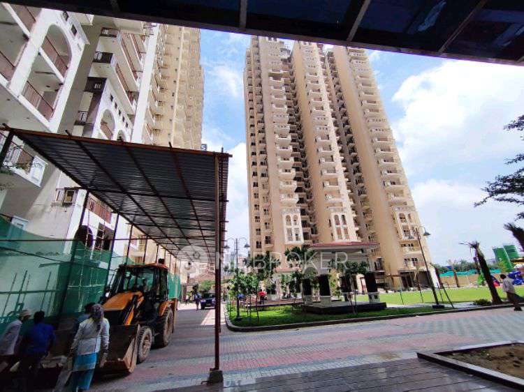 2 BHK Flat In Sg Shikhar Height For Sale  In Siddhartha Vihar