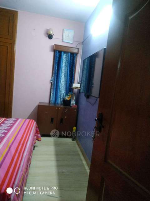 2 BHK Flat In Shreyas Krutikas For Sale  In Koyembedu