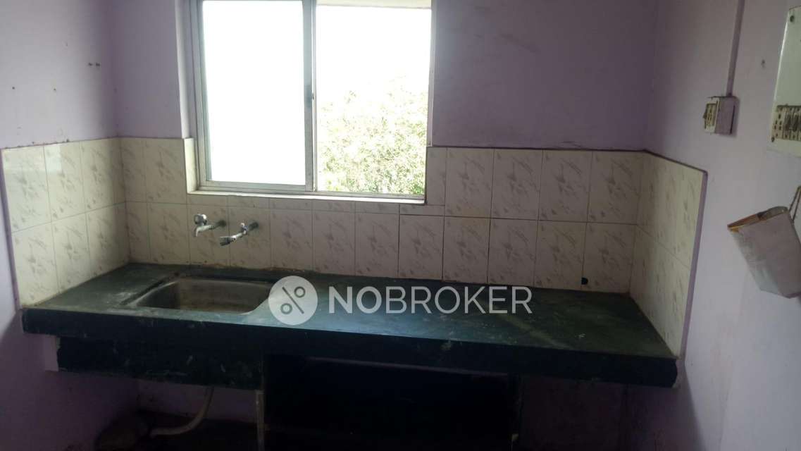 1 RK Flat In Shree Heights Apartment For Sale  In Old Sangvi