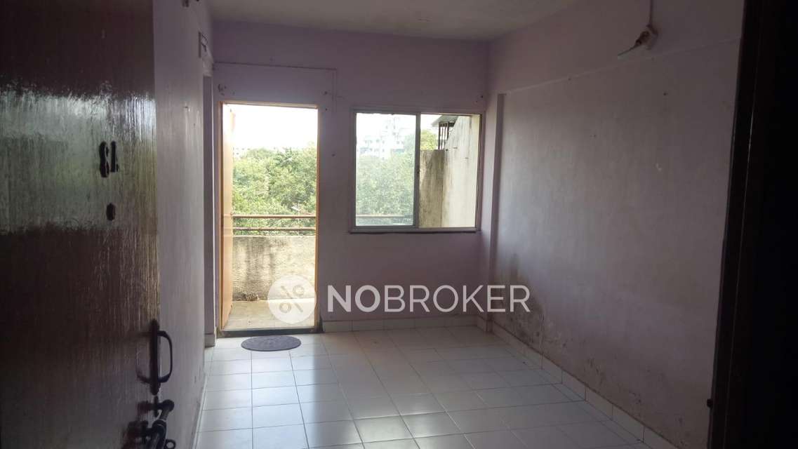 1 RK Flat In Shree Heights Apartment For Sale  In Old Sangvi