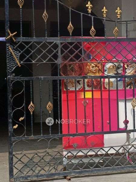 2 BHK Flat In Gayatri Homes For Sale  In Kothapet