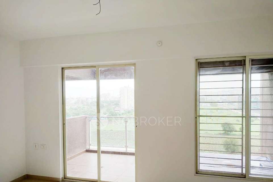 2 BHK Flat In Parkland Premier For Sale  In Wagholi