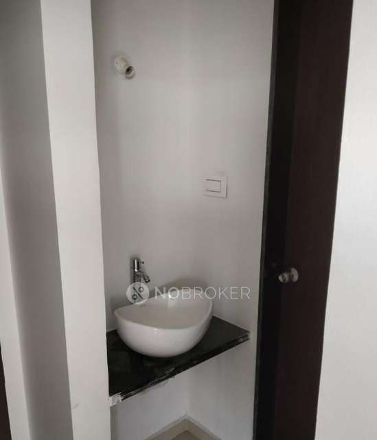 2 BHK Flat In Parkland Premier For Sale  In Wagholi