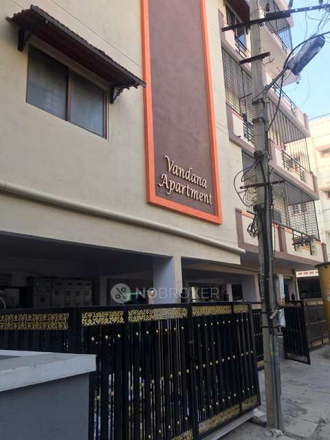 3 BHK Flat In Vandana Apartment for Rent  In Teacher's Colony