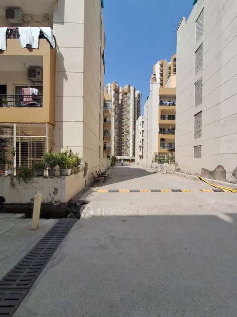 2 BHK Flat In Centurian Park Low Rise for Rent  In Centurian Park Low Rise Apartments