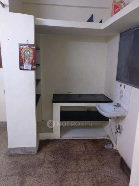 2 BHK Flat In Anand Apartments For Sale  In Urapakkam