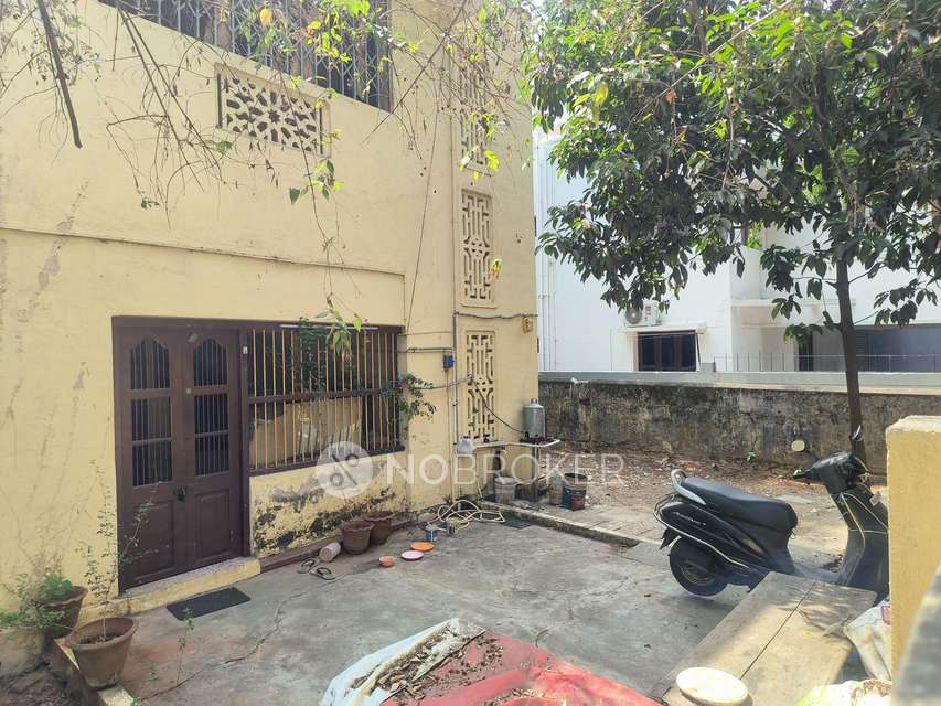 Plot For Sale  In Shenoy Nagar Metro Station