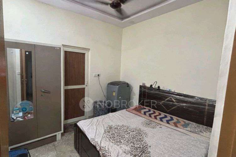 1 BHK House for Rent  In Sector 6c, Rohini