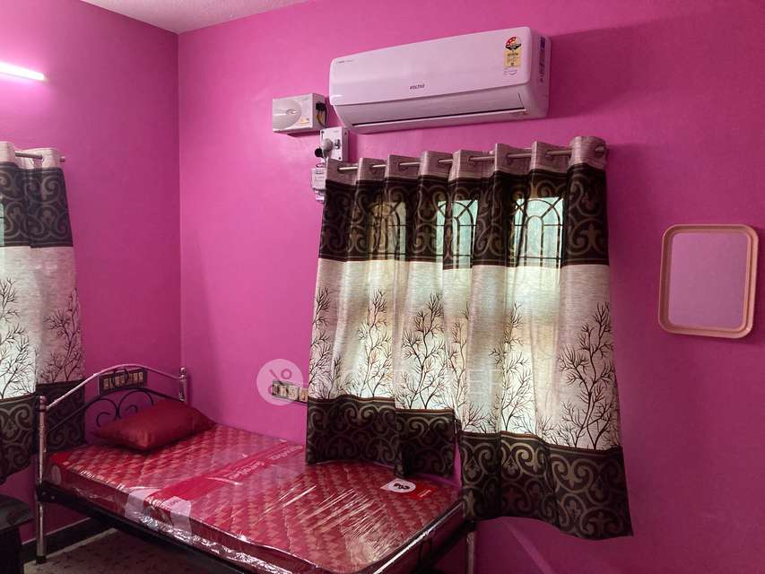 PG for Boys in Porur