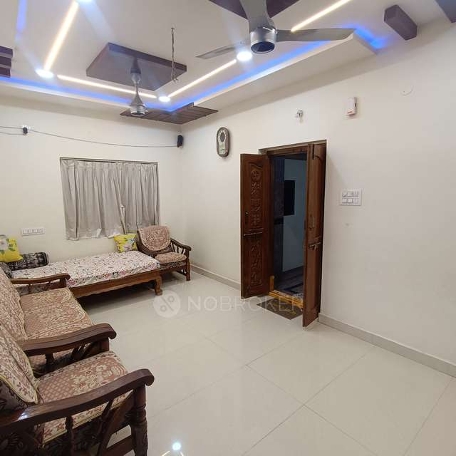 2 BHK Flat In Charan Heights  For Sale  In  Peerzadiguda