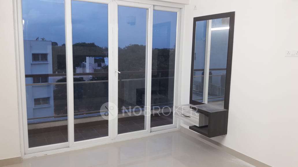 4 BHK Flat In Elegant Luxor For Sale  In Benson Town