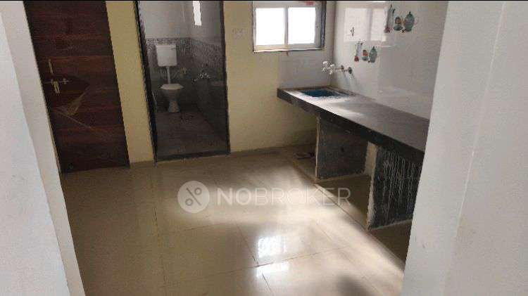 1 BHK Flat In Golden Plaza For Sale  In Manjari
