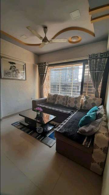 2 BHK Flat In Darshana  For Sale  In Nadiyawala Colony 2, Malad West