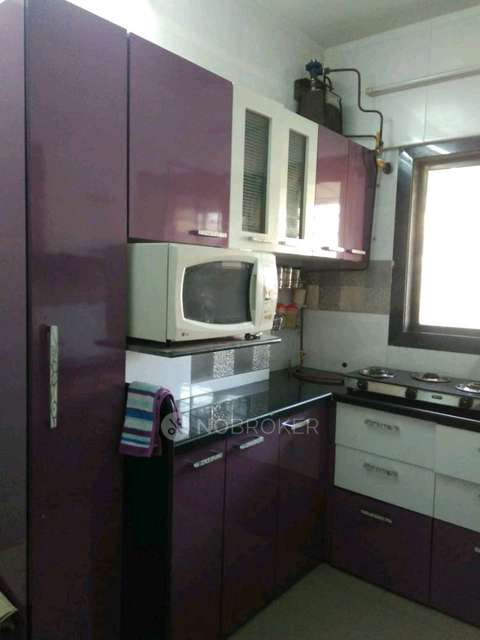 2 BHK Flat In Darshana  For Sale  In Nadiyawala Colony 2, Malad West