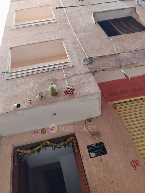 4+ BHK Flat For Sale  In Osmangunj