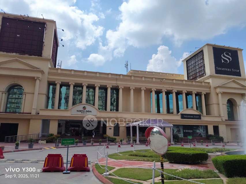 Office Space in Sector 62, Noida for sale 