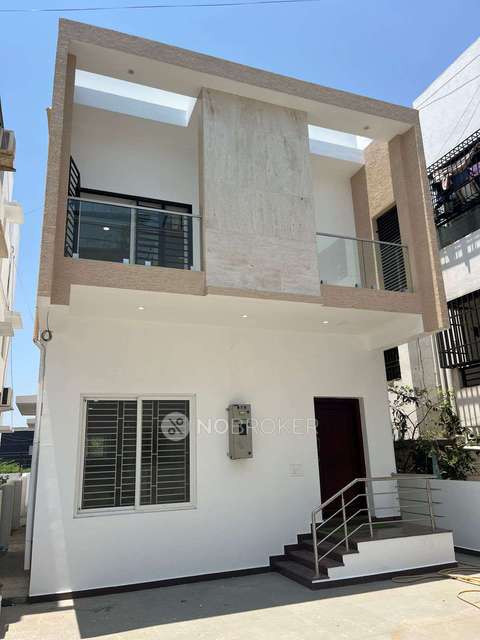 4 BHK House for Rent  In Cmn Garden Luxury Villas