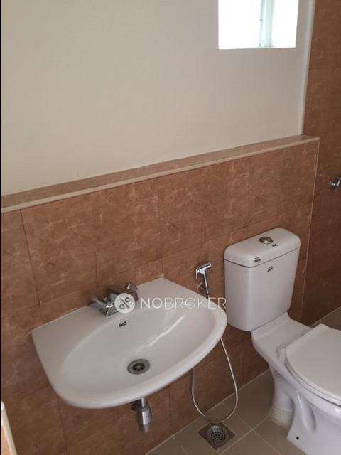 2 BHK Flat In Dlf Woodland Heights For Sale  In Jigani