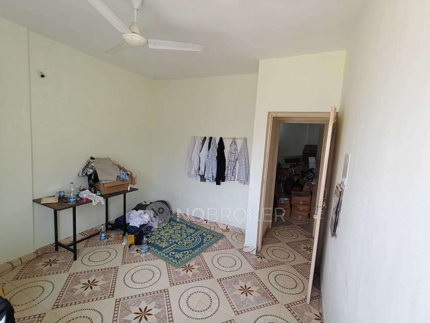 2 BHK Flat In Siddhivinayak Complex, Shivane For Sale  In Shivane