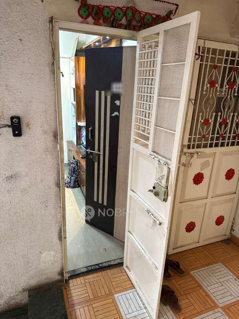 1 BHK Flat In Sai Darshan Apartment,sidhivinayak Society, Jabhulwadi Road Katraj for Rent  In Siddhivinayak Drycleaners