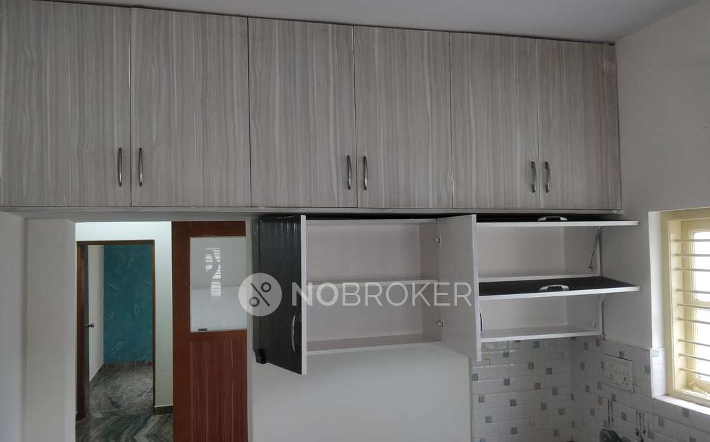 Single Room for Male In 2 BHK  In Ar Paradise, Electronic City In Electronic City