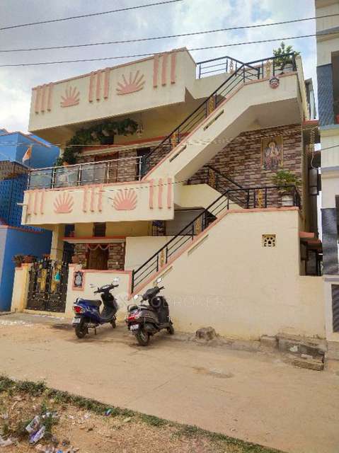 2 BHK House for Rent  In Bapuji School Road