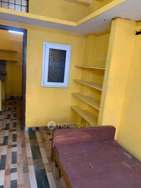 1 RK Flat In Standalone Building  for Rent  In Begumpet 