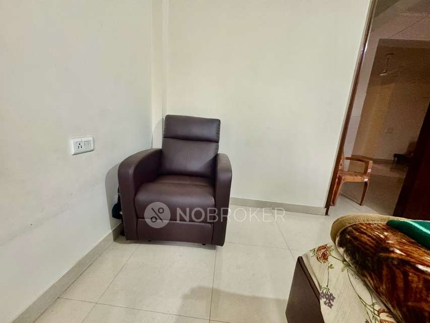 Single Room for Male In 3 BHK  In Sector 46 In Sector 46 Market