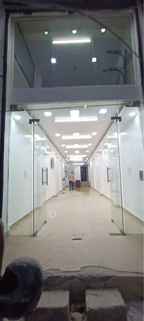 Showroom in Budh Vihar, Delhi for Rent 
