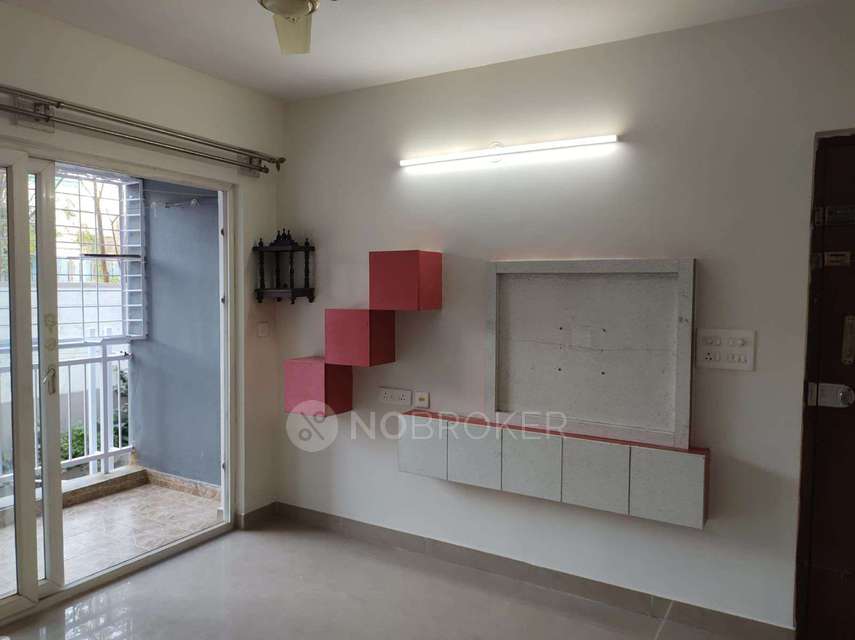 2 BHK Flat In Shriram Surabhi Apartment For Sale  In Mallasandra