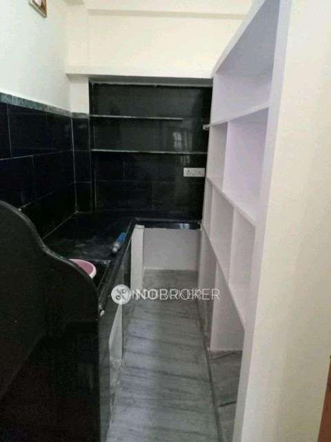 2 BHK Flat In Ganesh Niliayam For Sale  In Kukatpally