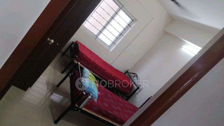 Shared Room for Male In 3 BHK  In Real Value Neel Kamal In Kazhipattur
