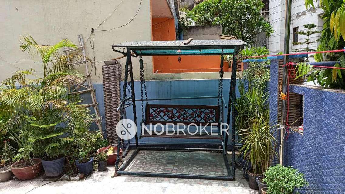 2 BHK Flat In Standalone Building  For Sale  In Jangpura A 