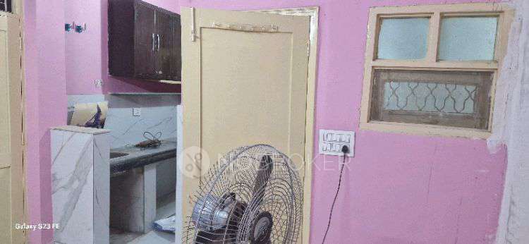 1 BHK House for Rent  In Pocket 4