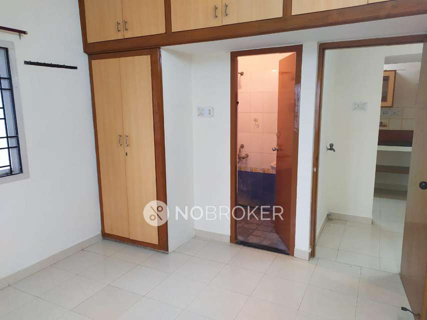 3 BHK Flat In Rams Luv Kush For Sale  In Pallikaranai